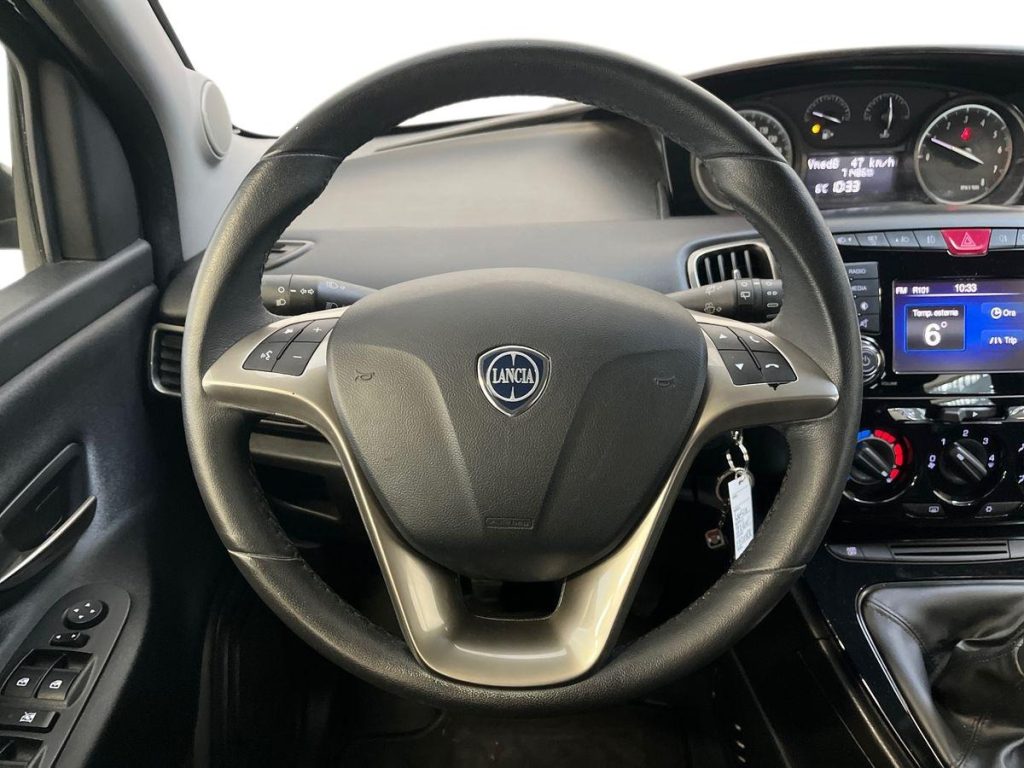 LANCIA Ypsilon 1.2 69 CV 5 porte S&S Gold - 11