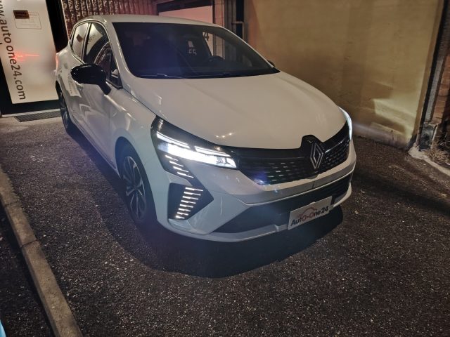 RENAULT Clio Bianco metallizzato