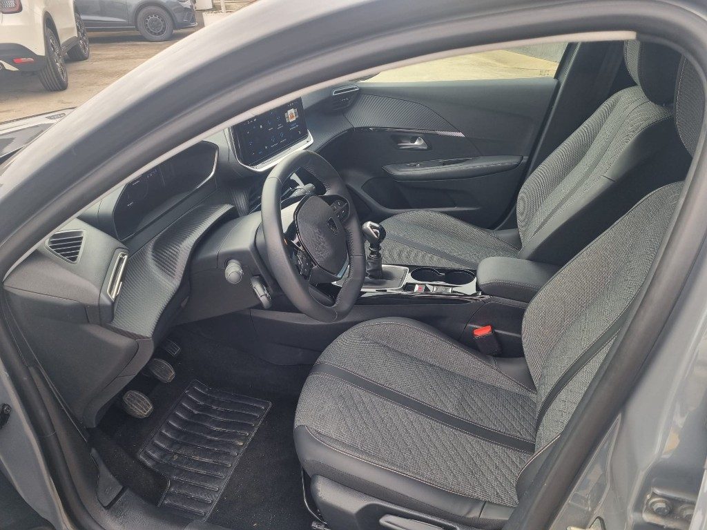 PEUGEOT 208 PureTech 100 S&S 5P Allure AZIENDA OK NEOPATENTATI - 9