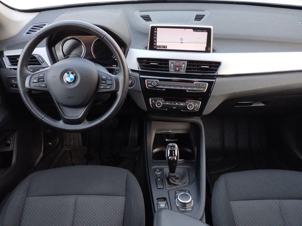 BMW X1 sDrive16d Business Advantage - 8