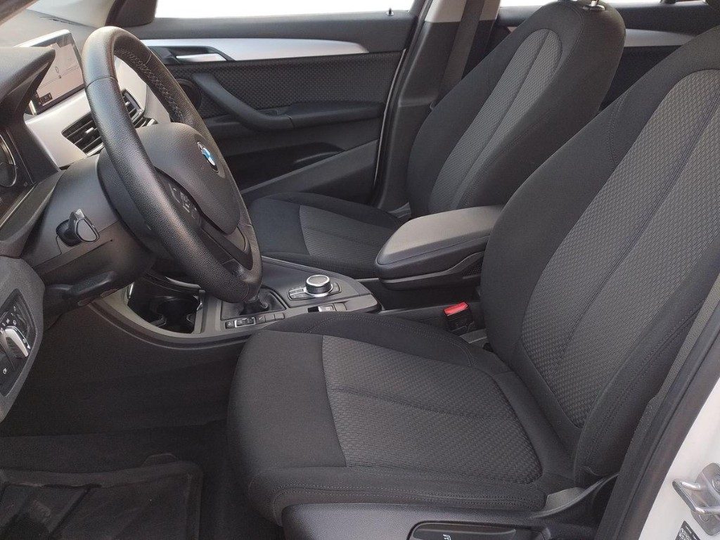 BMW X1 sDrive16d Business Advantage - 9