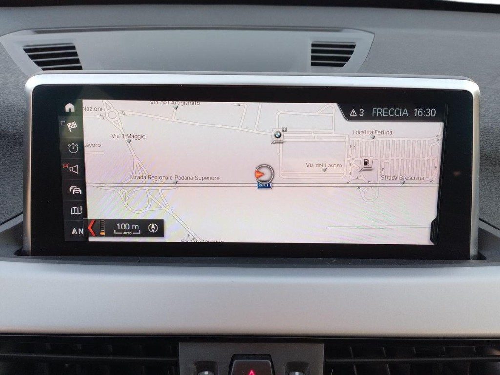 BMW X1 sDrive16d Business Advantage - 12