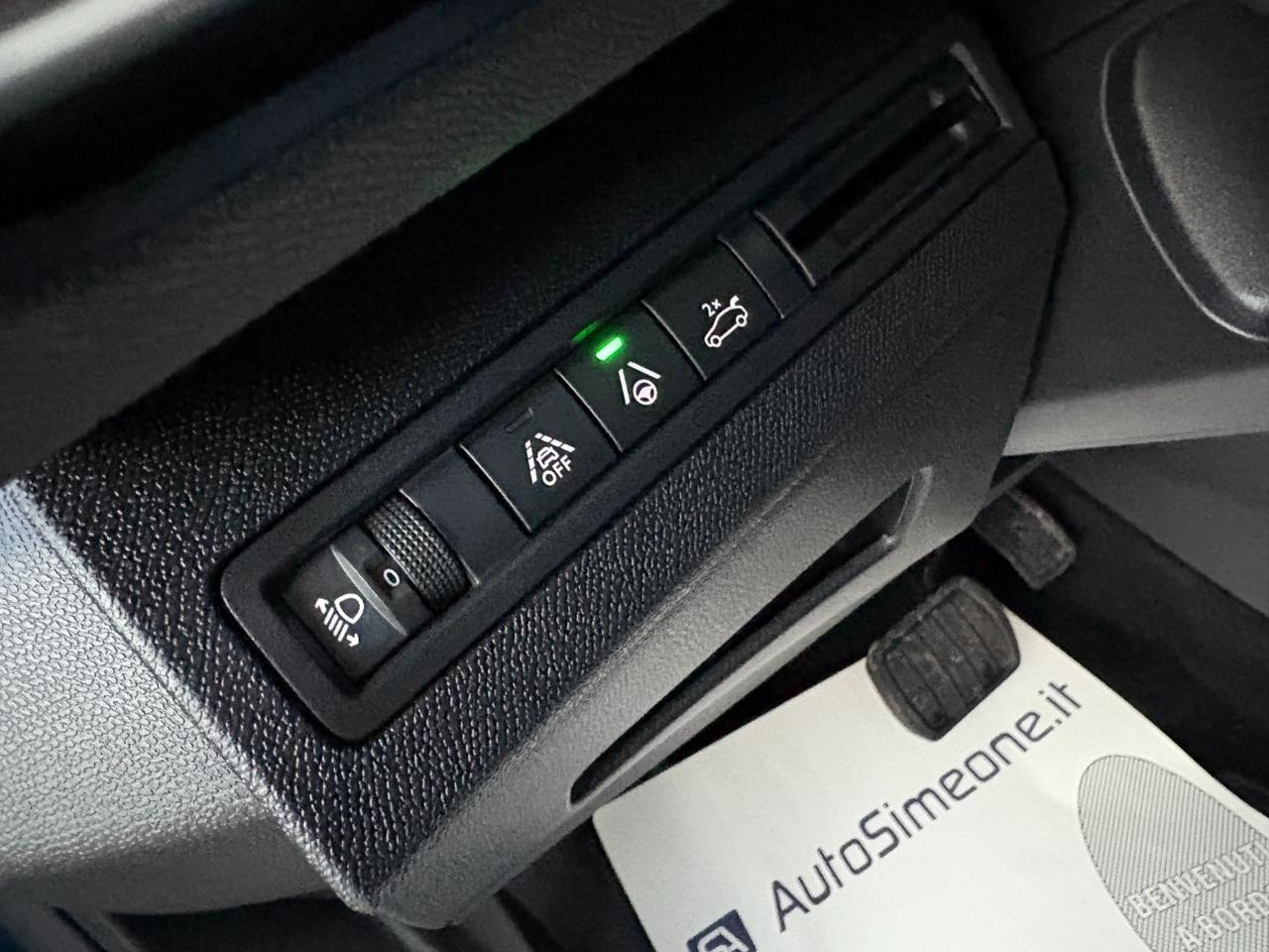 PEUGEOT 3008 1.5 BlueHDi 130 S&S Allure Pack C.AUTOMATICO - 18