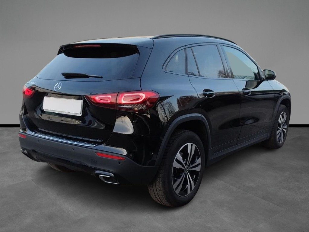 MERCEDES-BENZ GLA 200 d Automatic Sport - 14