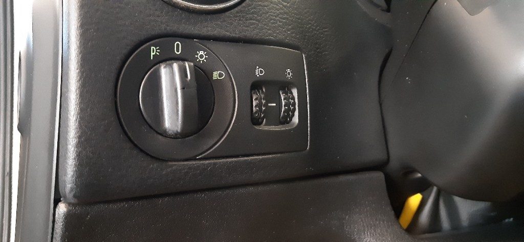 ALFA ROMEO 166 2.0i V6 TURBO - 36