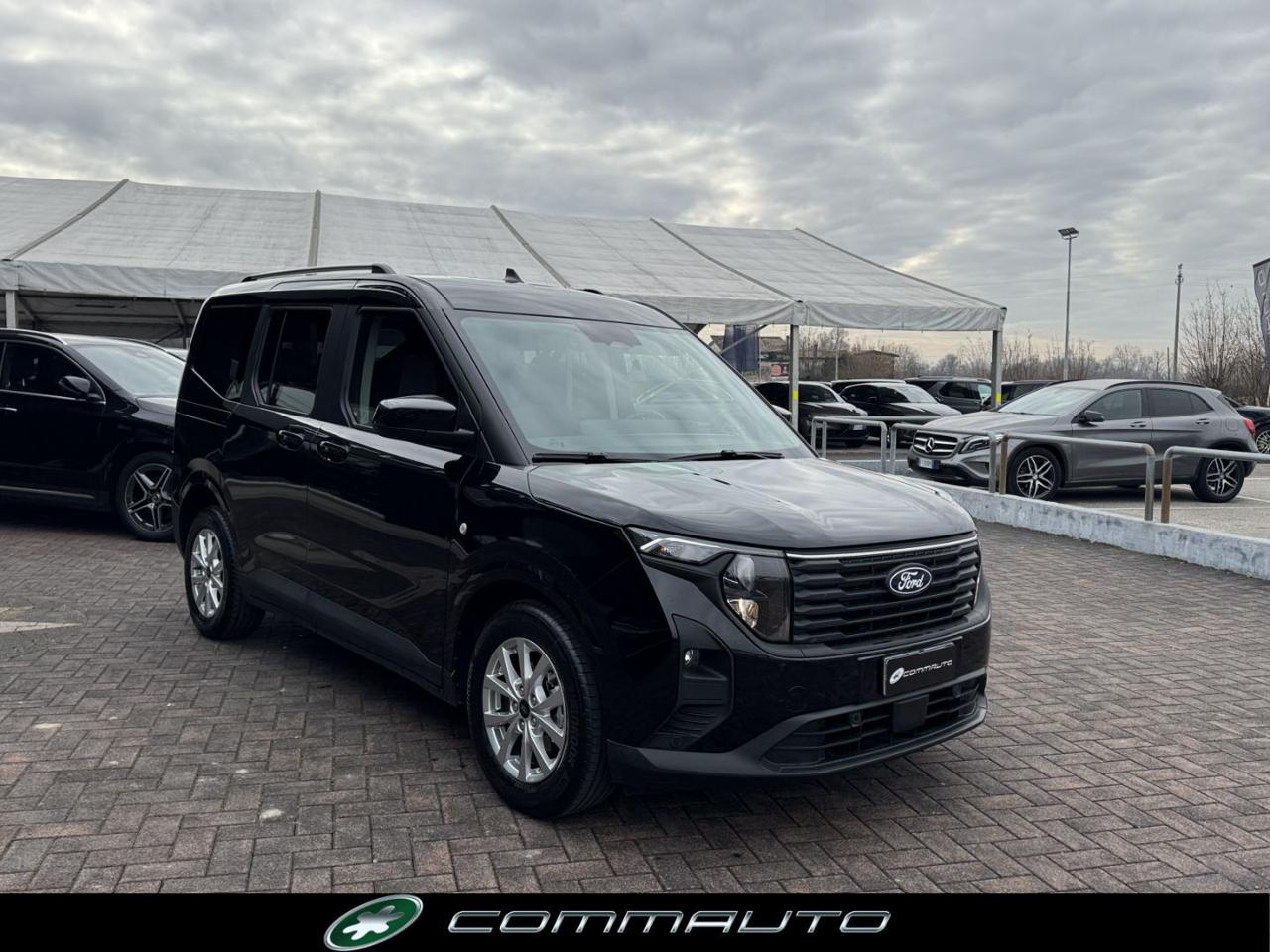 FORD Tourneo Courier 1.0 EcoBoost Titanium - 3