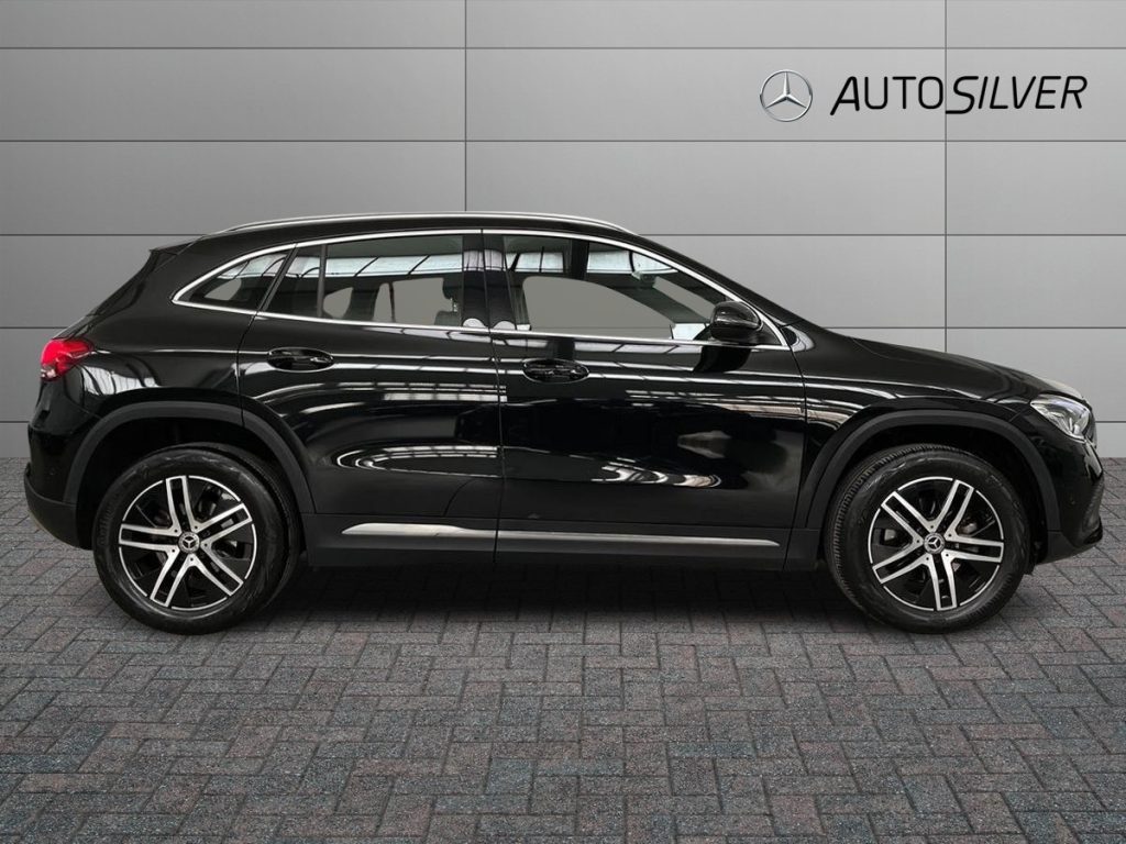 MERCEDES-BENZ GLA 200 d Automatic Sport Plus - 5