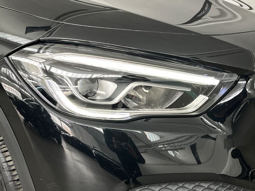 MERCEDES-BENZ GLA 200 d Automatic Sport Plus - 17