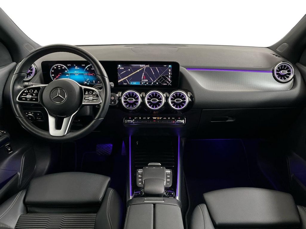 MERCEDES-BENZ GLA 200 d Automatic Sport Plus - 9