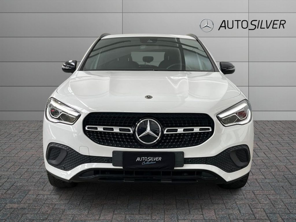 MERCEDES-BENZ GLA 200 d 4matic Sport Plus - 3