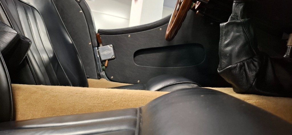 MORGAN 4/4 ITALIANA DA SEMPRE - MOTORE FORD 1.4 - ASI ORO - 38