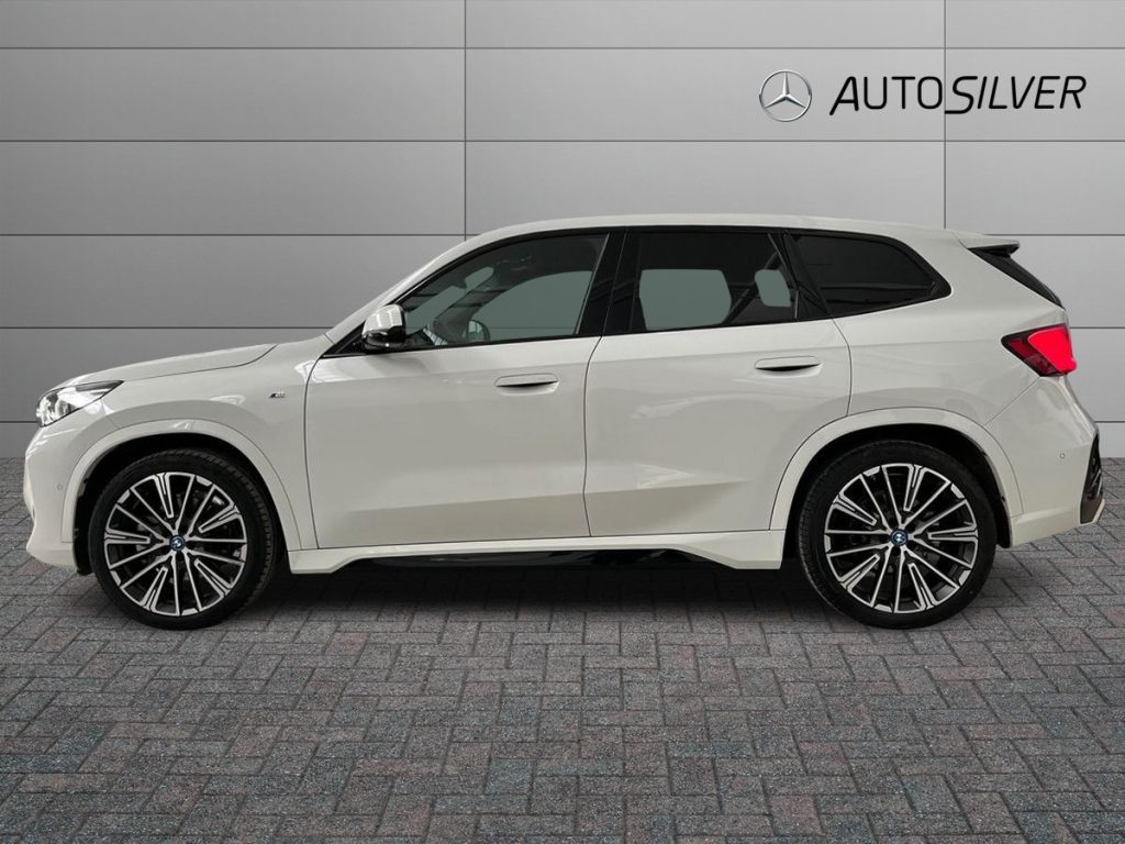 BMW iX1 xDrive 30 Msport - 6