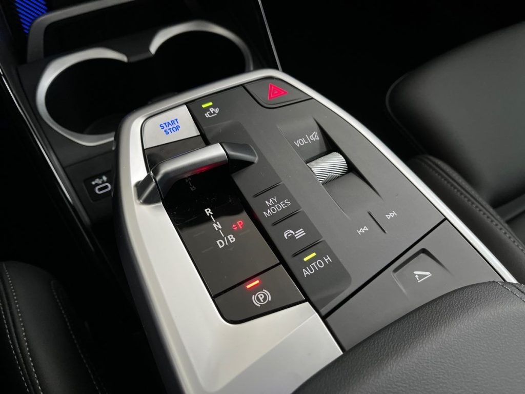 BMW iX1 xDrive 30 Msport - 14