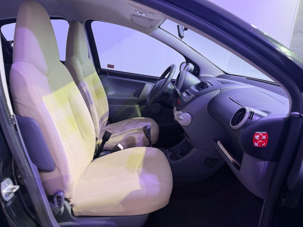 PEUGEOT 107 1.0 68CV 5p. Sweet Years - 6