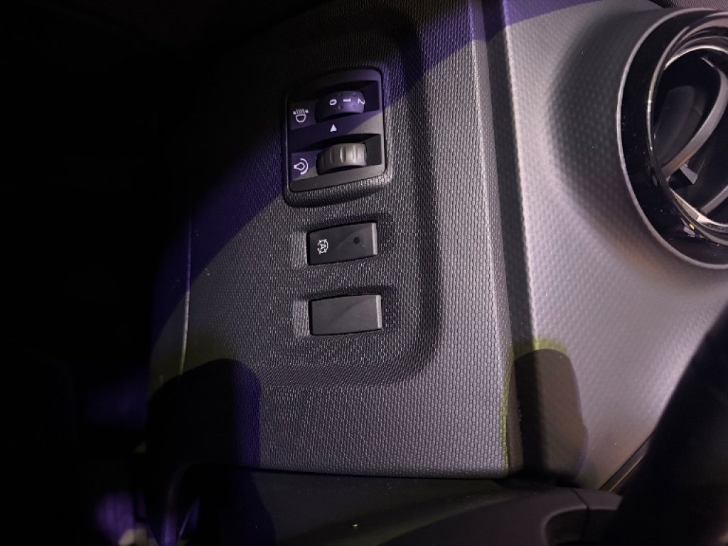 RENAULT Captur TCe 120 CV EDC Start&Stop Energy Intens - 19