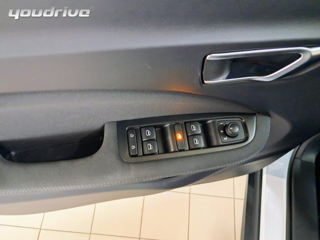 LEAPMOTOR T03 70kW KM0 - 17