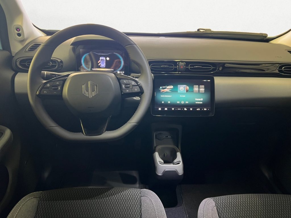 LEAPMOTOR T03 70kW KM0 - 10