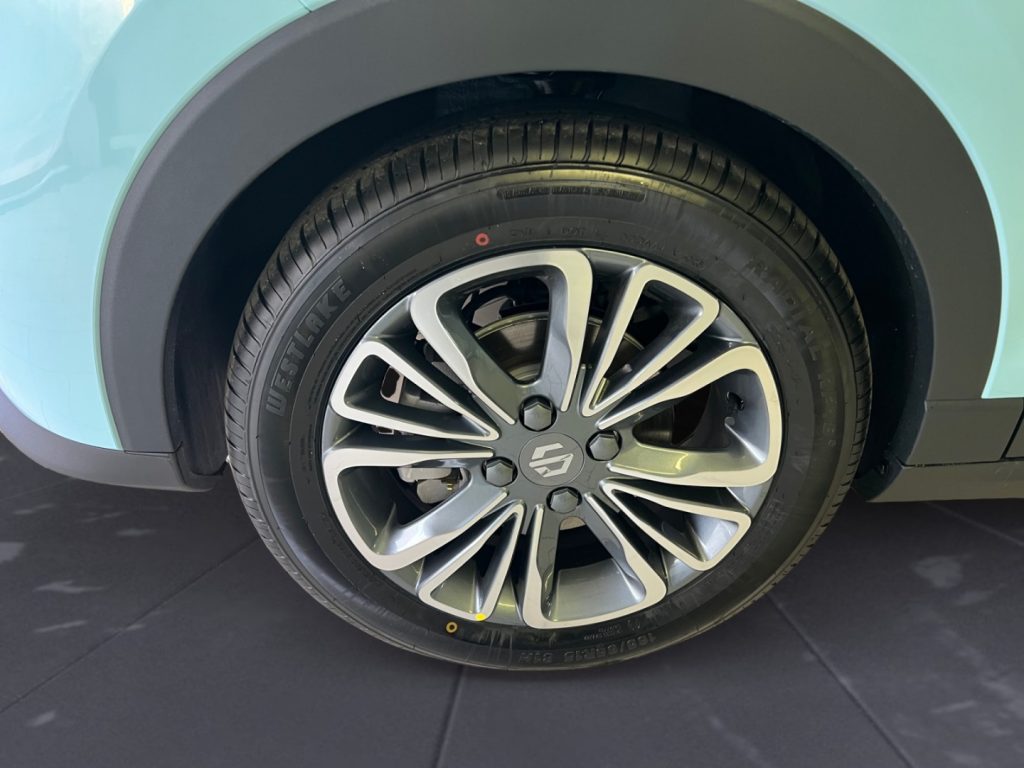 LEAPMOTOR T03 70kW KM0 - 14