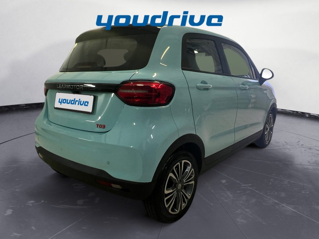 LEAPMOTOR T03 # 70kW KM0 - 5