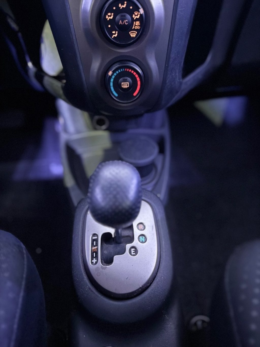 TOYOTA Yaris 1.3 5 porte M-MT S - 16