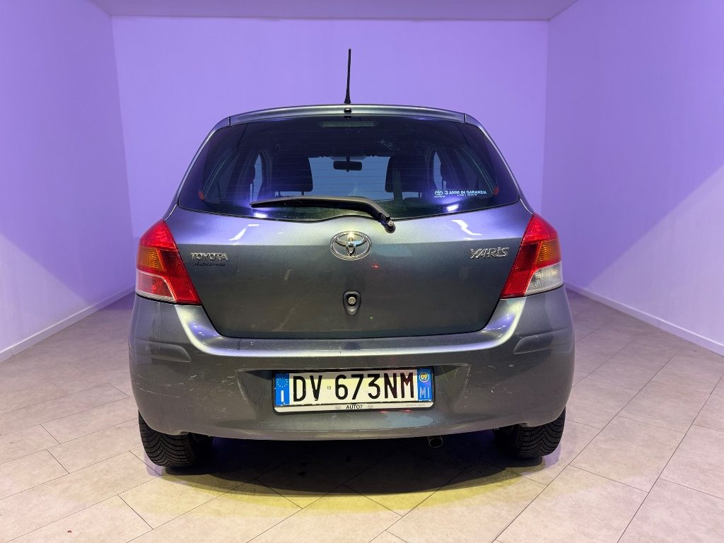 TOYOTA Yaris 1.3 5 porte M-MT S - 9