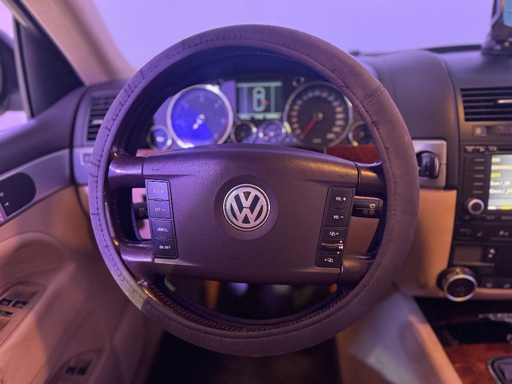 VOLKSWAGEN Touareg 2.5 R5 TDI - 14