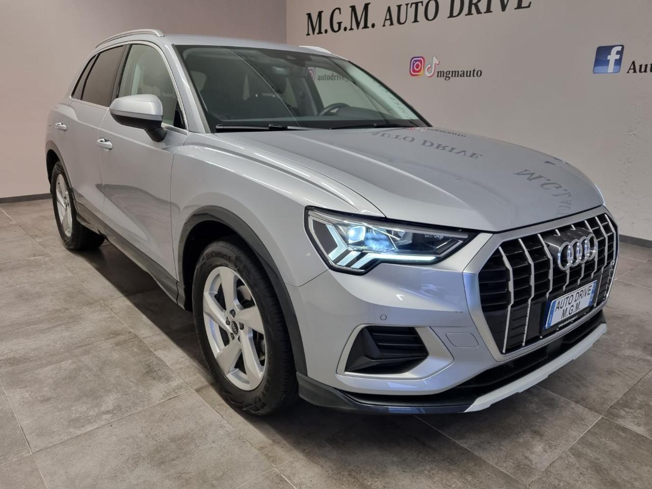 AUDI Q3 35 TDI S tronic Business Advanced - 27