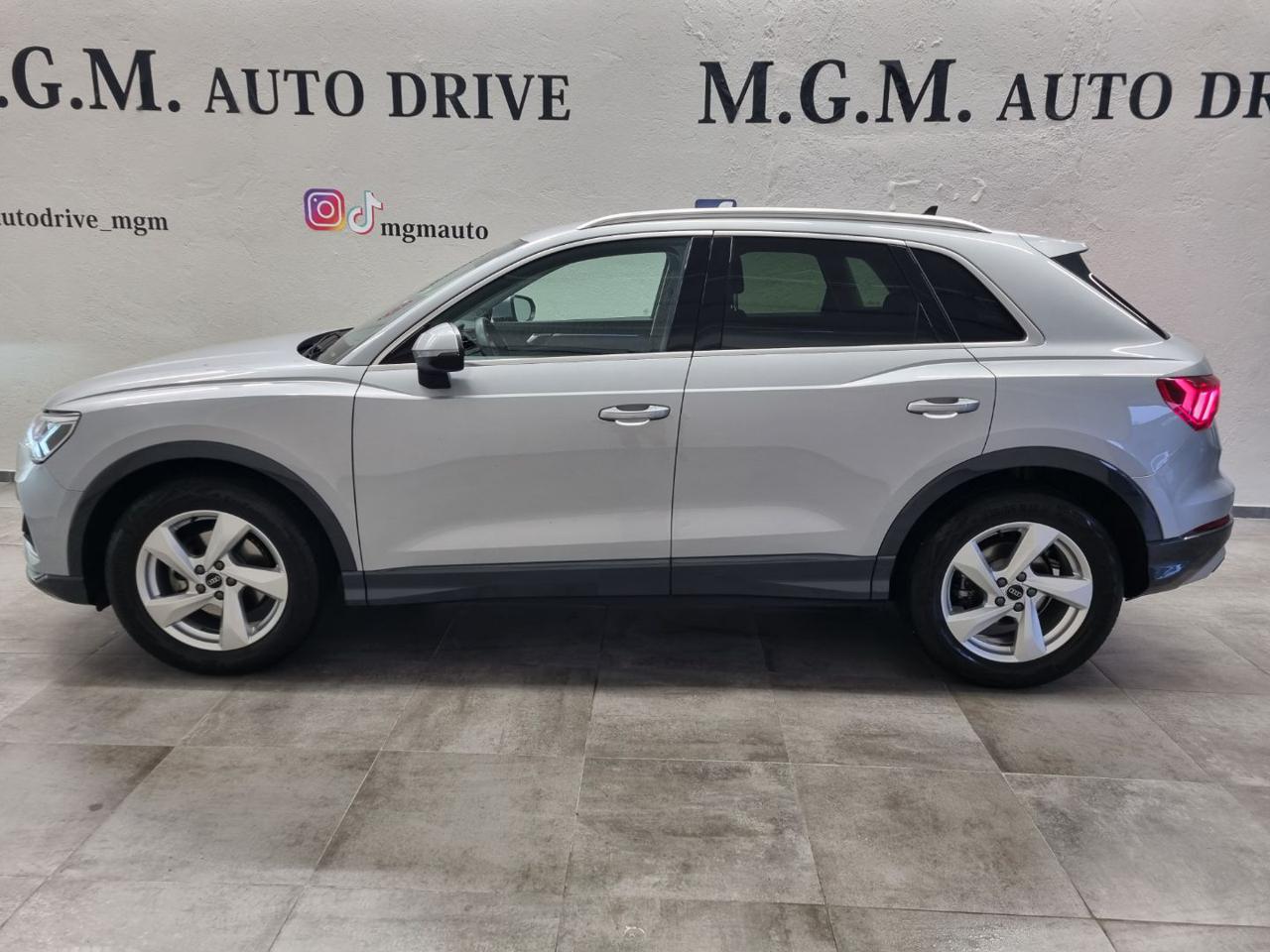 AUDI Q3 35 TDI S tronic Business Advanced - 2