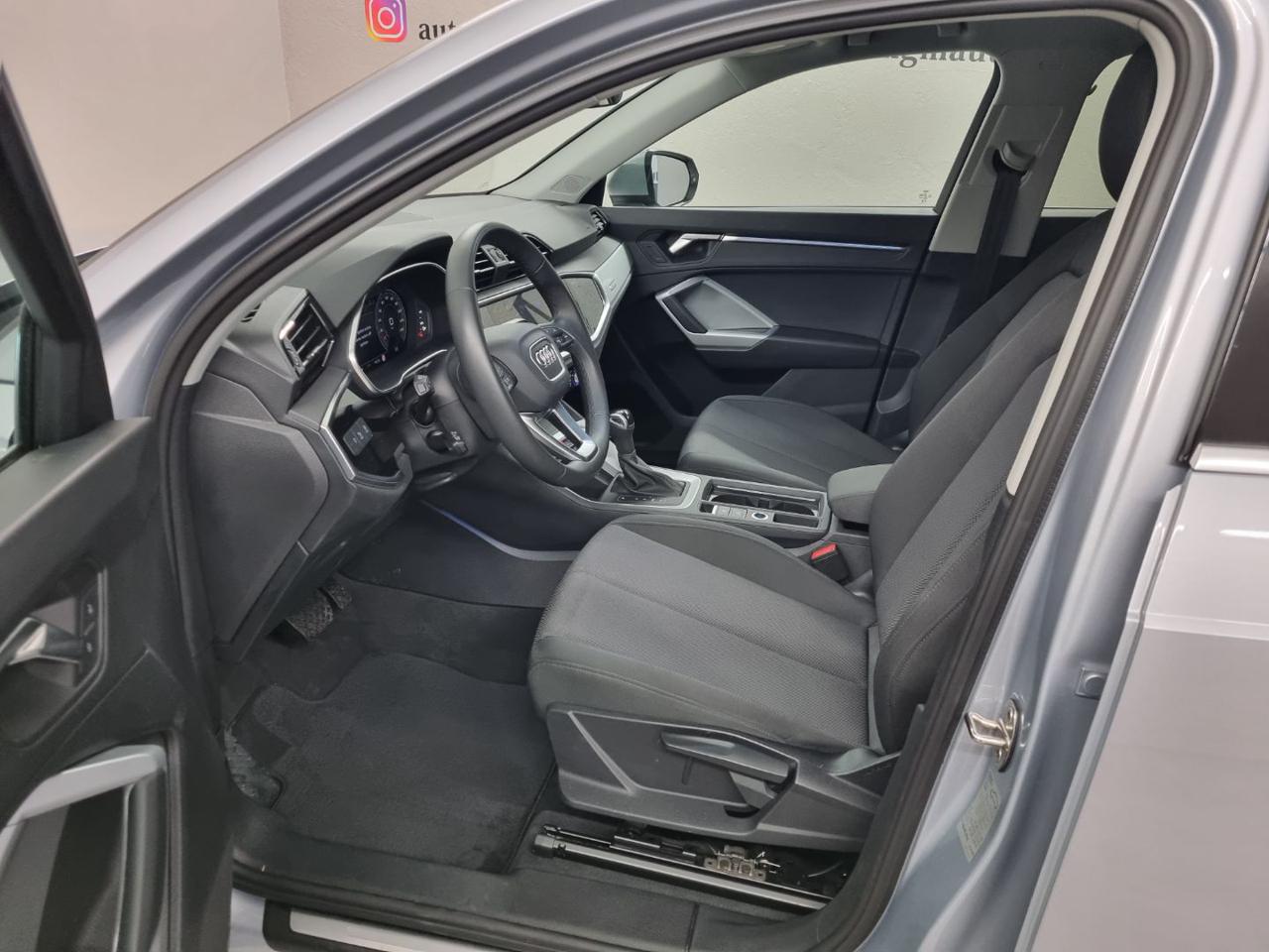 AUDI Q3 35 TDI S tronic Business Advanced - 9