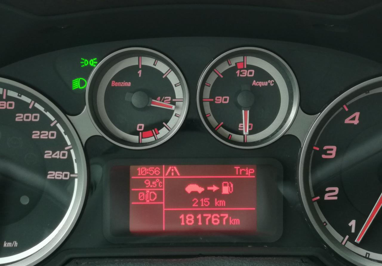 ALFA ROMEO MiTo 1.4 T 120 CV GPL Distinctive - 15