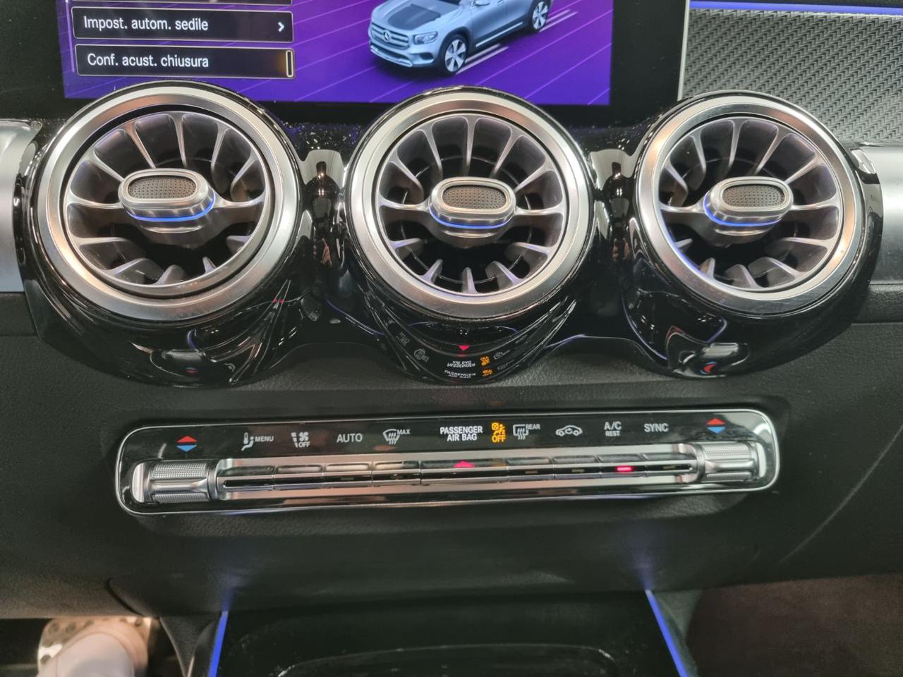 MERCEDES-BENZ GLB 250 Automatic 4Matic Premium Pack AMG - 19