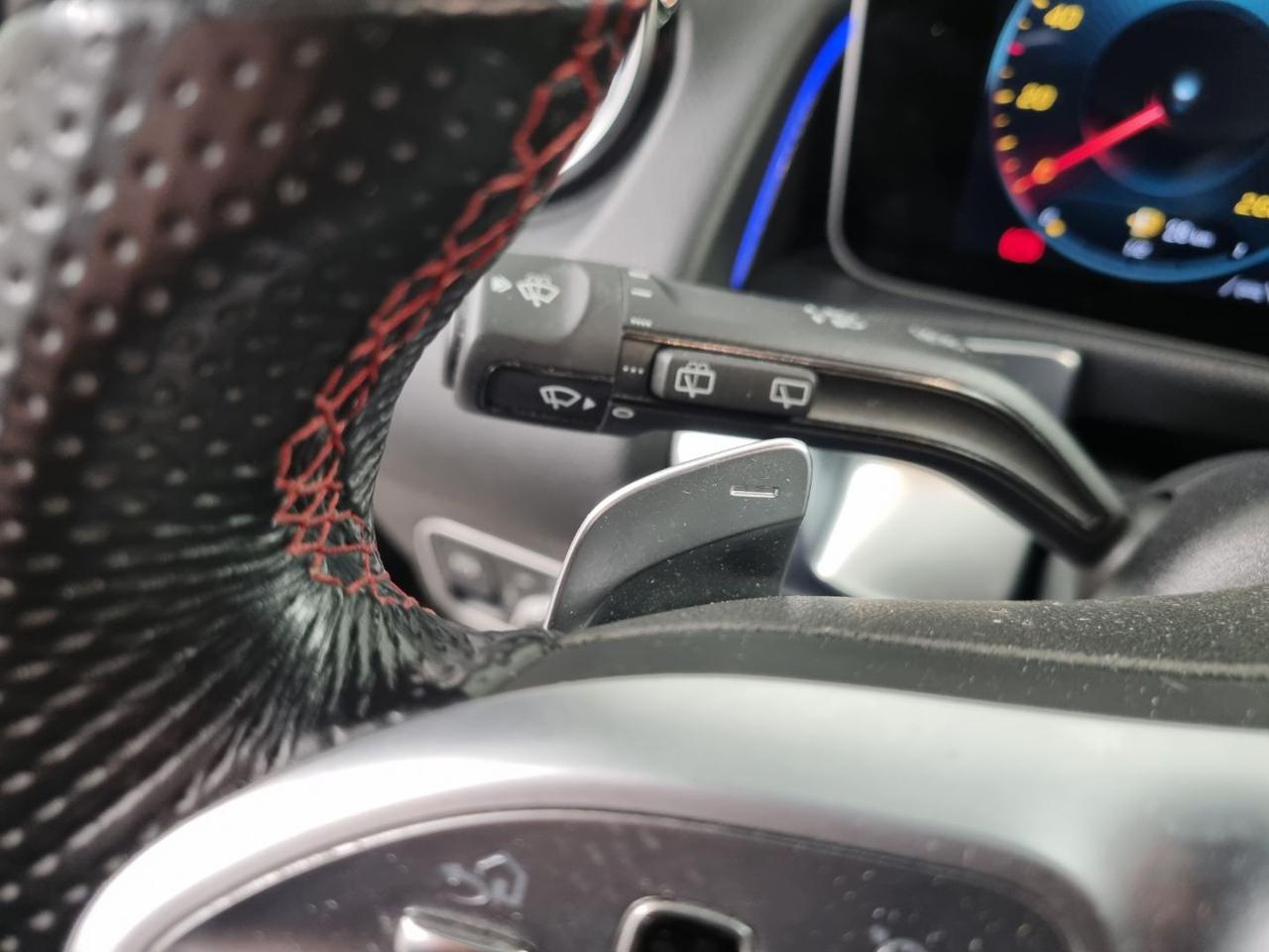 MERCEDES-BENZ GLB 250 Automatic 4Matic Premium Pack AMG - 18