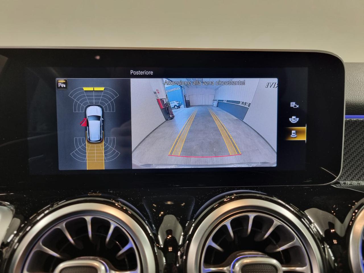 MERCEDES-BENZ GLB 250 Automatic 4Matic Premium Pack AMG - 14