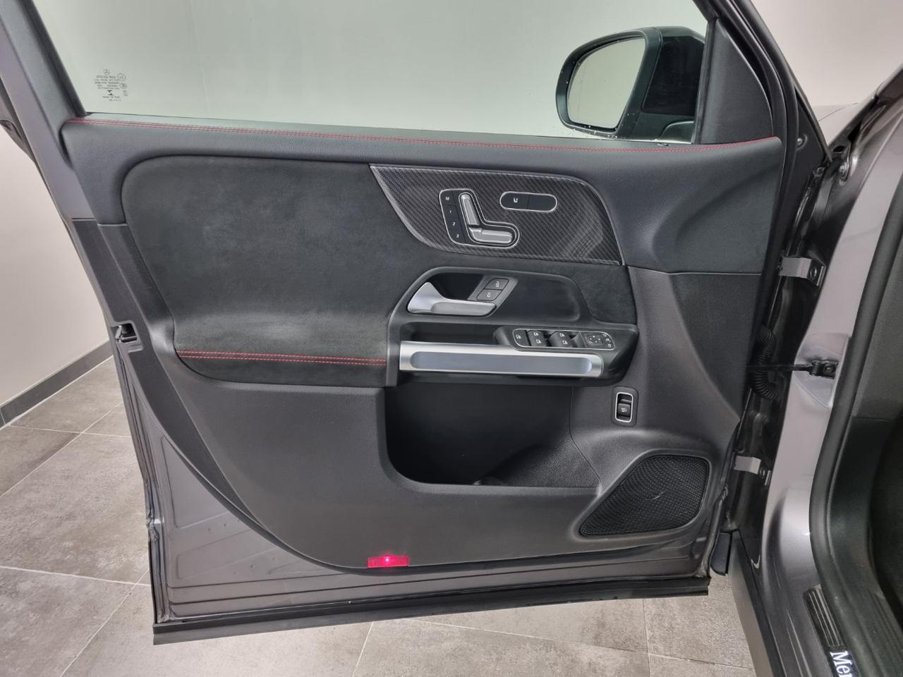 MERCEDES-BENZ GLB 250 Automatic 4Matic Premium Pack AMG - 25