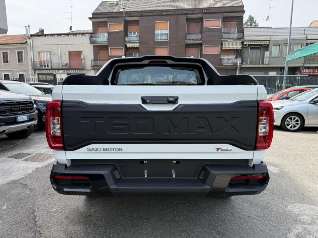 MAXUS T60 2.0 dieesl AWD Luxury double cab - 4