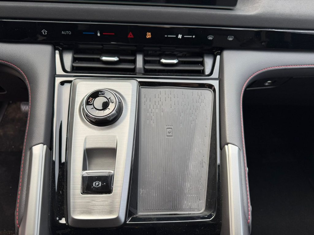 MAXUS T60 2.0 dieesl AWD Luxury double cab - 20