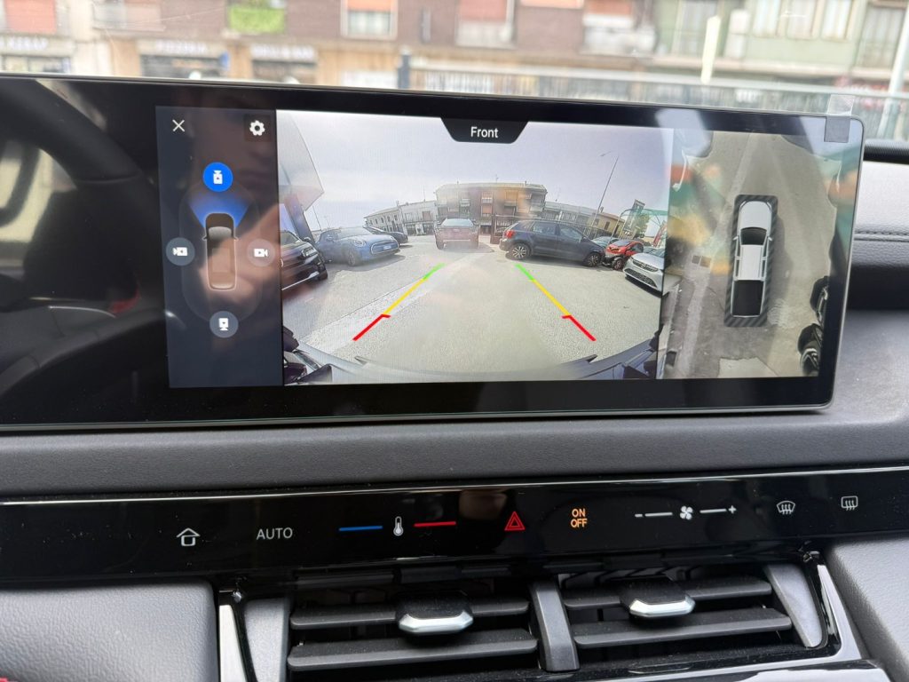 MAXUS T60 2.0 dieesl AWD Luxury double cab - 19