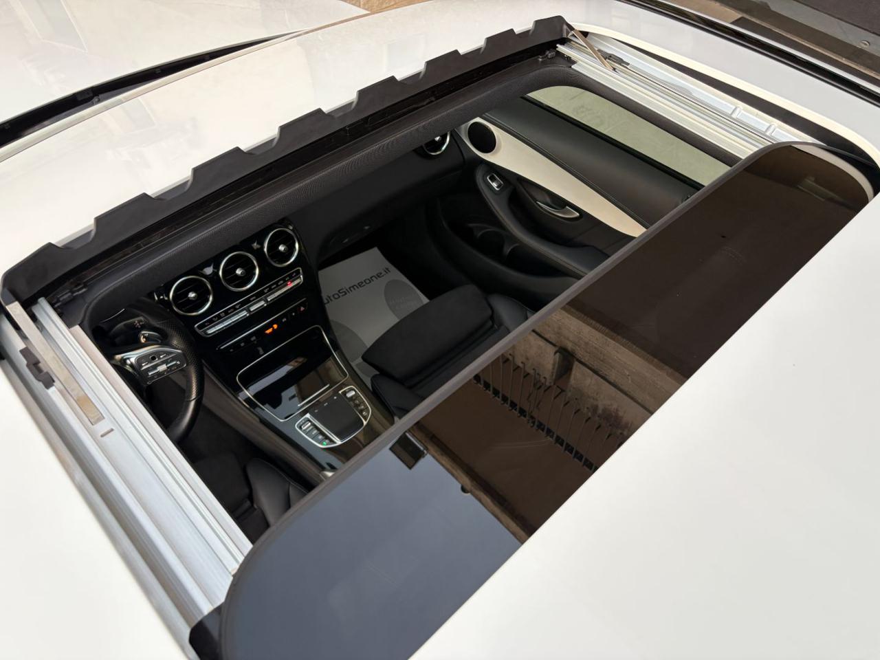 MERCEDES-BENZ GLC 220 d 4Matic Coupé Premium Plus Night Edition - 10