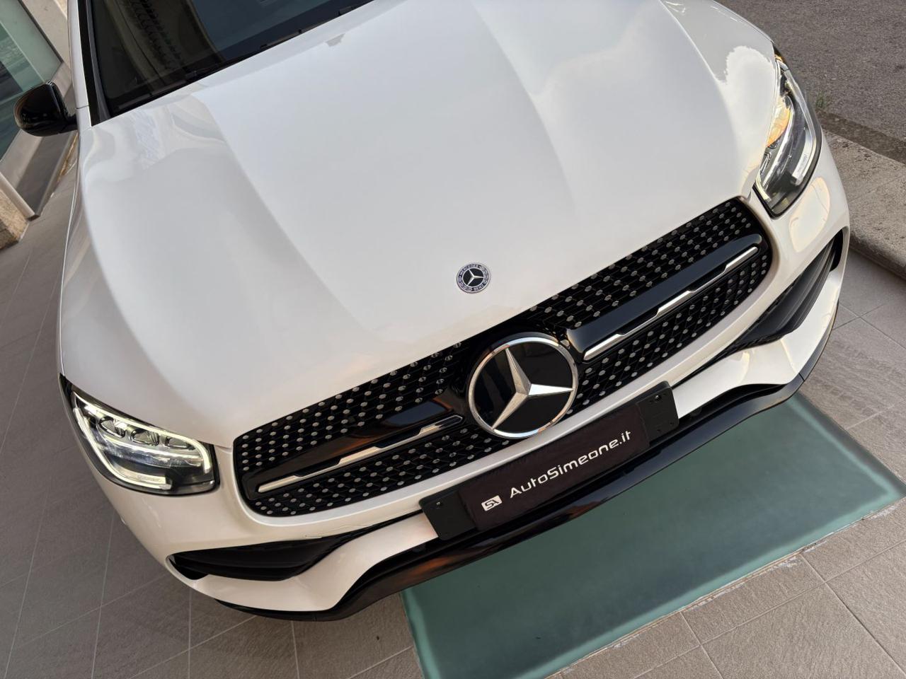 MERCEDES-BENZ GLC 220 d 4Matic Coupé Premium Plus Night Edition - 34