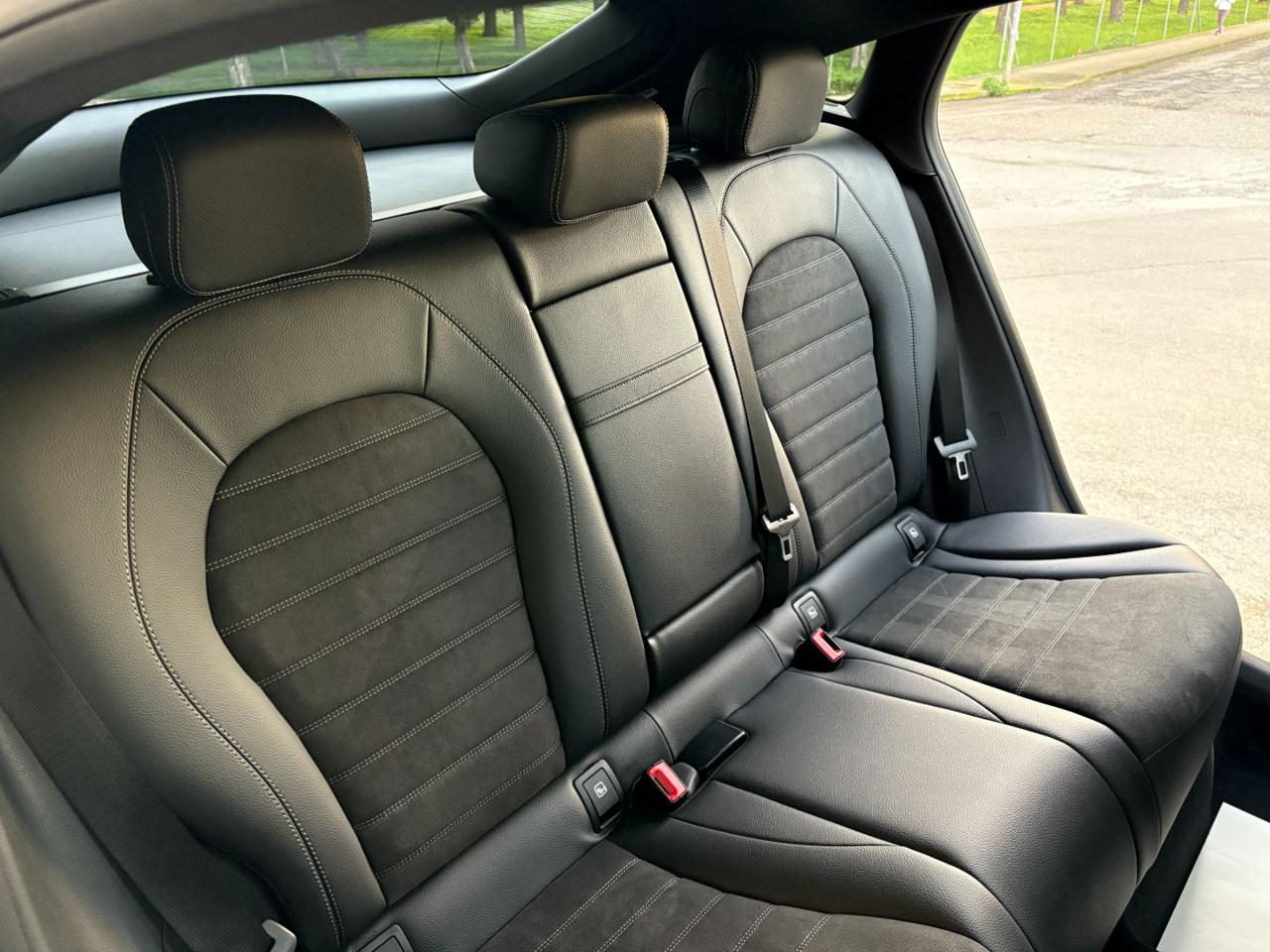 MERCEDES-BENZ GLC 220 d 4Matic Coupé Premium Plus Night Edition - 19