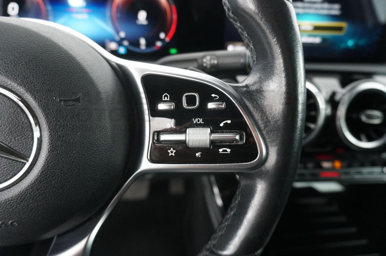 MERCEDES-BENZ A 180 CDI SPORT AUT. - 21