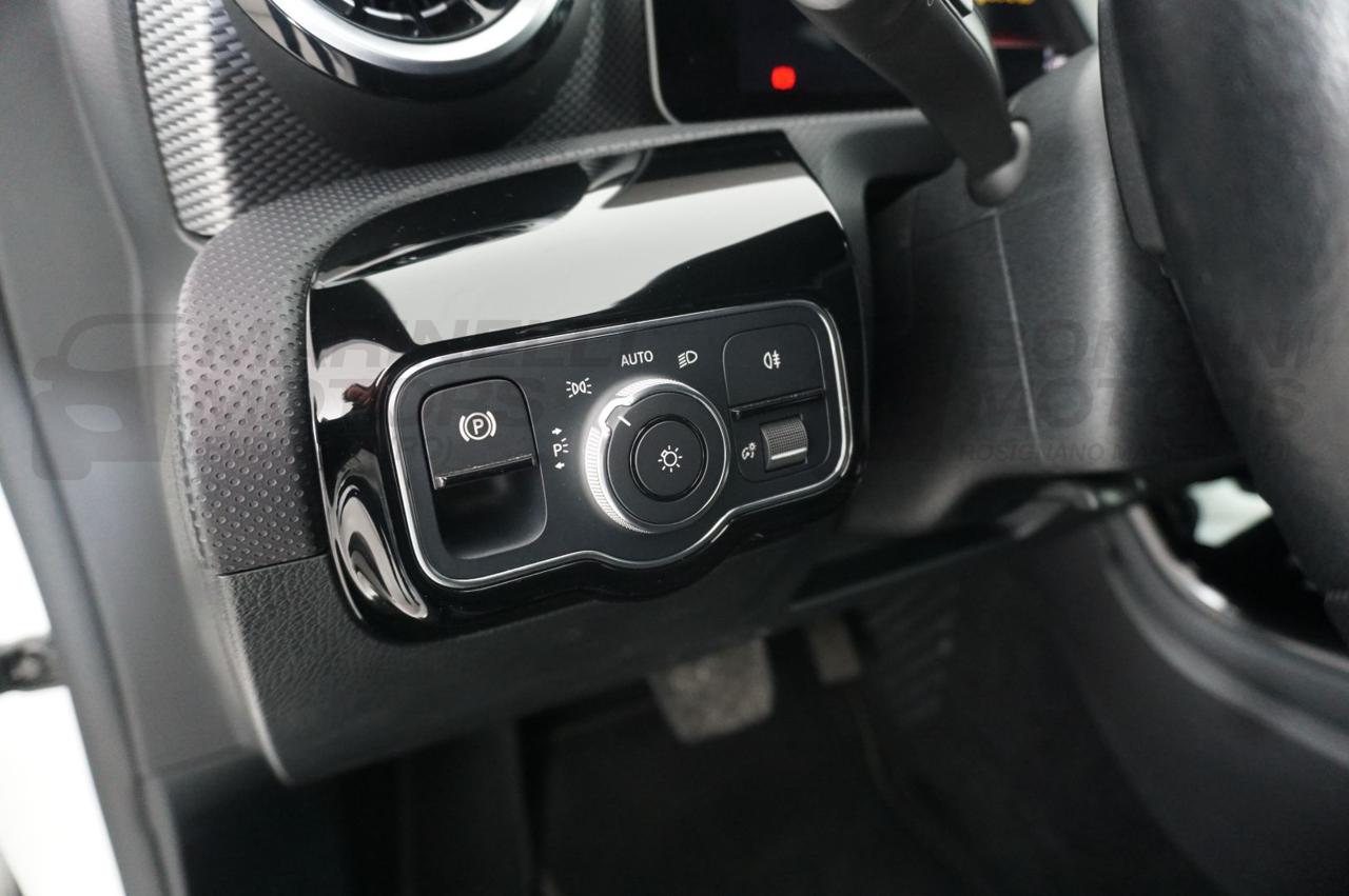 MERCEDES-BENZ A 180 CDI SPORT AUT. - 19