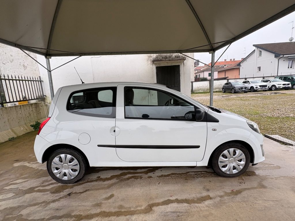 RENAULT Twingo 1.2 BENZINA EURO 5 OK NEOP NEOPATENTATI - 8