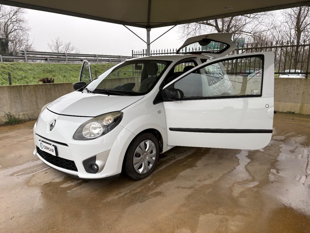 RENAULT Twingo 1.2 BENZINA EURO 5 OK NEOP NEOPATENTATI - 29