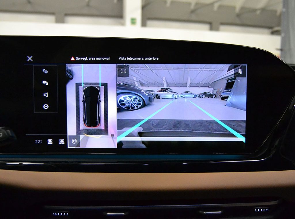 AUDI A6 Avant TFSI 270 kW S tronic quattro S line Edition - 19