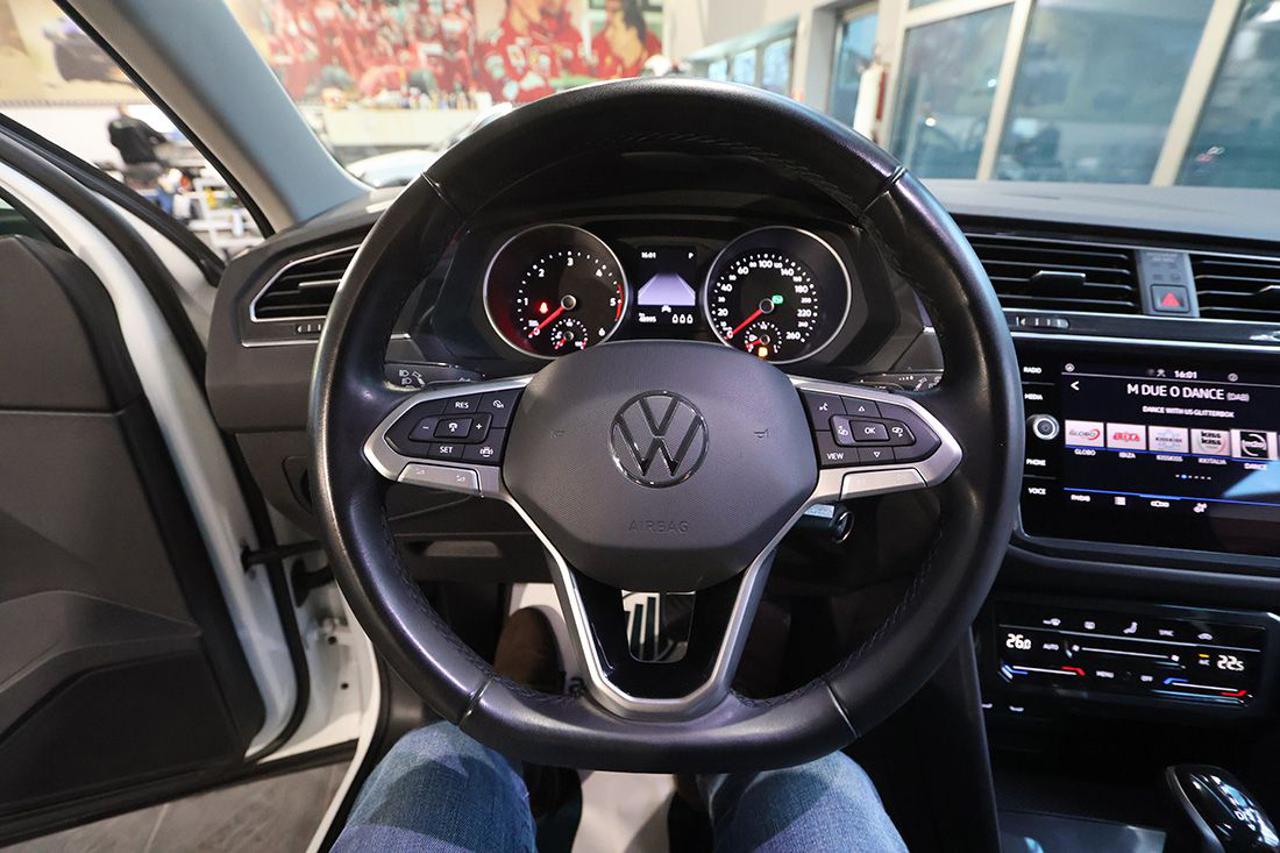 VOLKSWAGEN Tiguan 2.0 TDI 150cv SCR DSG Life - 20