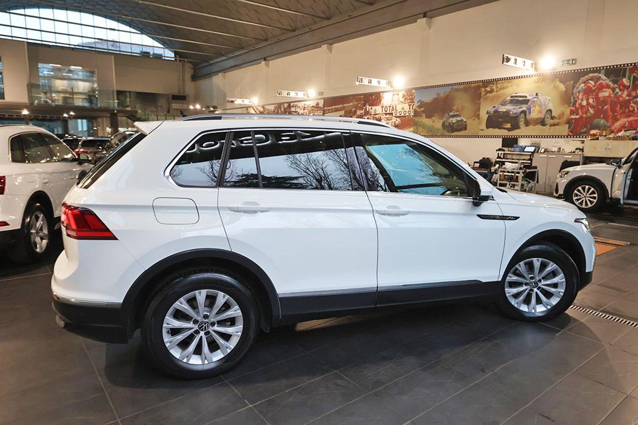 VOLKSWAGEN Tiguan 2.0 TDI 150cv SCR DSG Life - 10