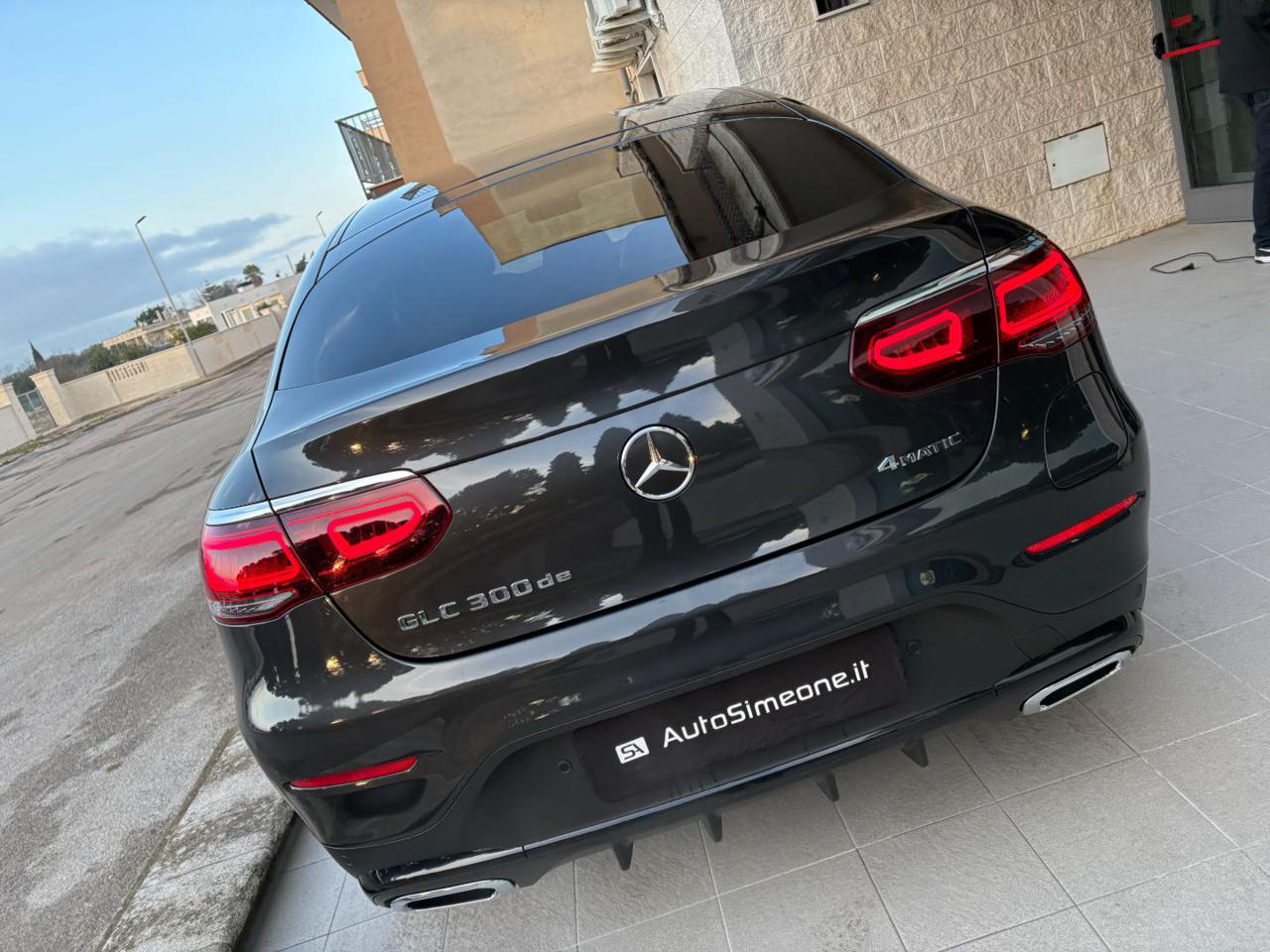 MERCEDES-BENZ GLC 300 de 4Matic Plug-in hybrid Coupé Premium TETTO. - 38