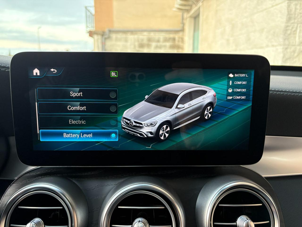 MERCEDES-BENZ GLC 300 de 4Matic Plug-in hybrid Coupé Premium TETTO. - 52