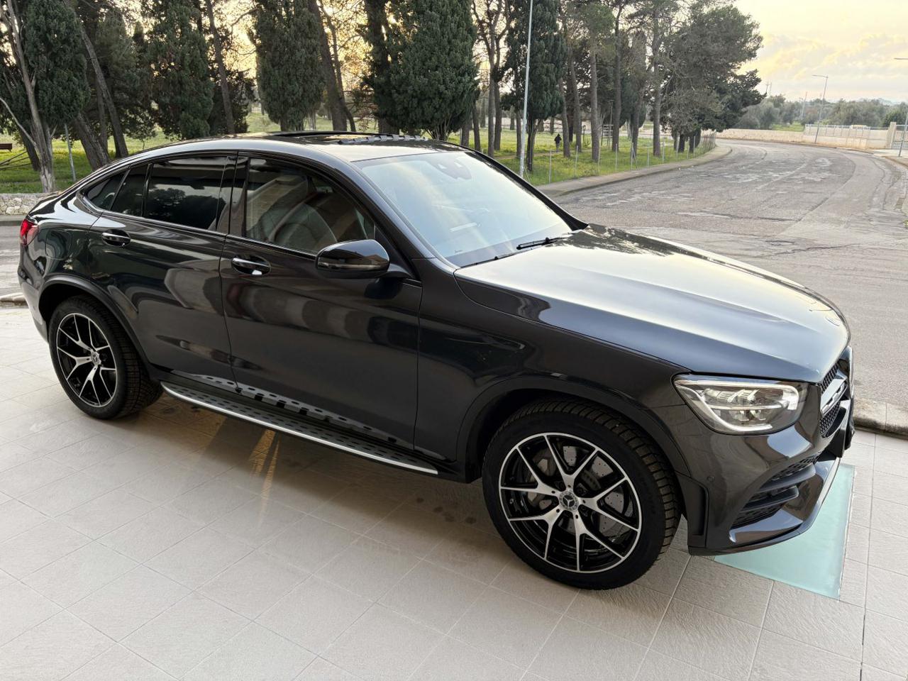 MERCEDES-BENZ GLC 300 de 4Matic Plug-in hybrid Coupé Premium TETTO. - 3
